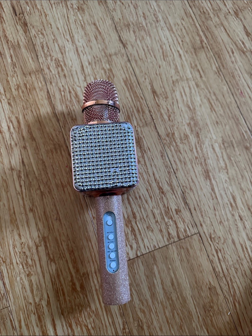 Wireless Rose Gold Bluetooth Karaoke Microphone with Rhinestone Speaker like new
